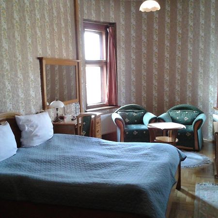 Rezydencja Jankow Iłowa エクステリア 写真
